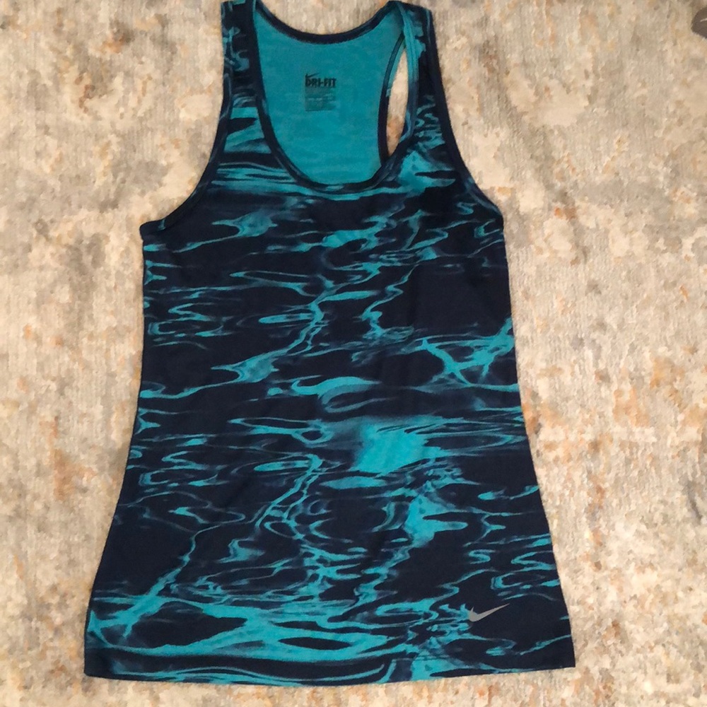 Nike Dri-fit tank size XS